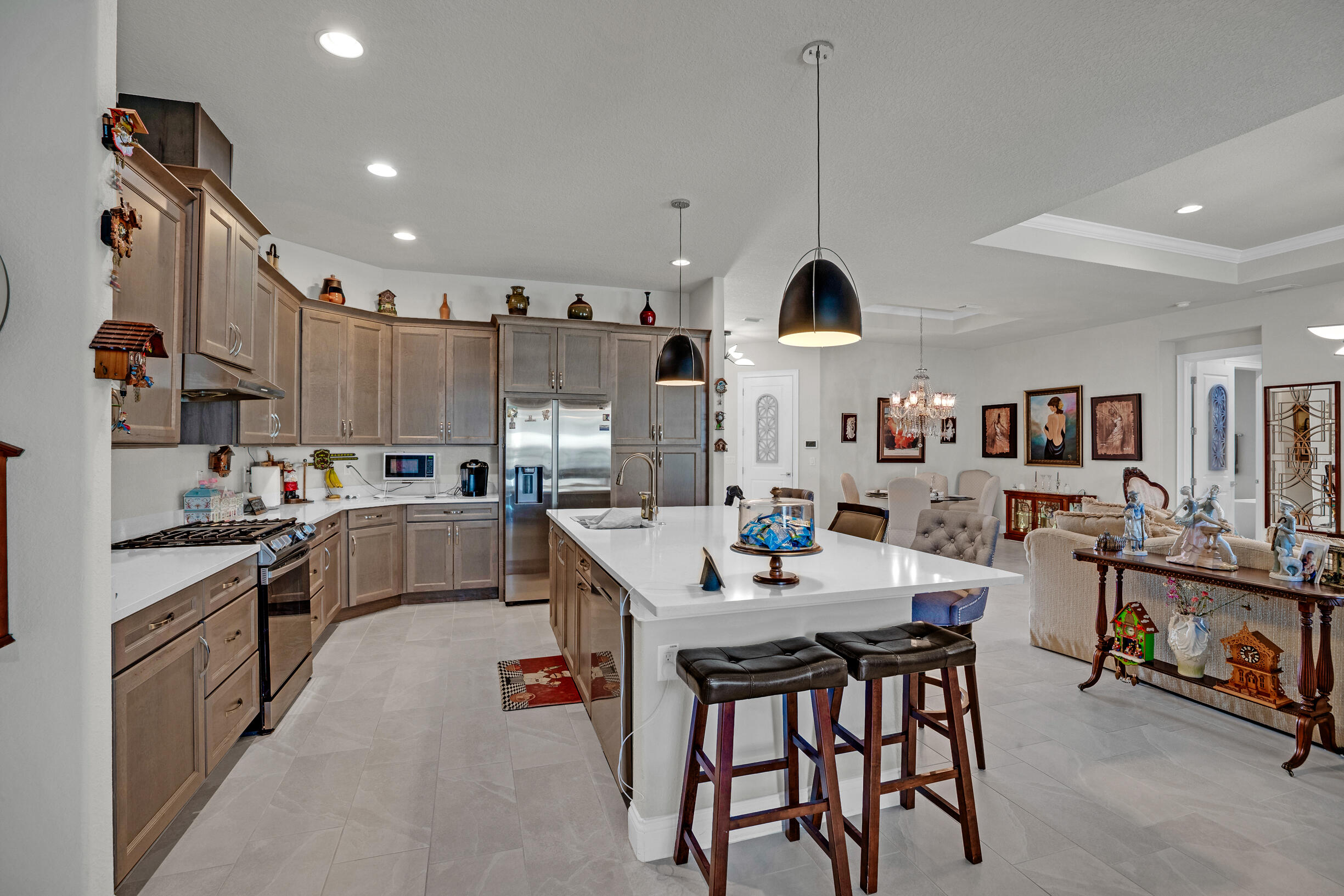 LAGUNA VILLAGE PHASE TWO - Residential