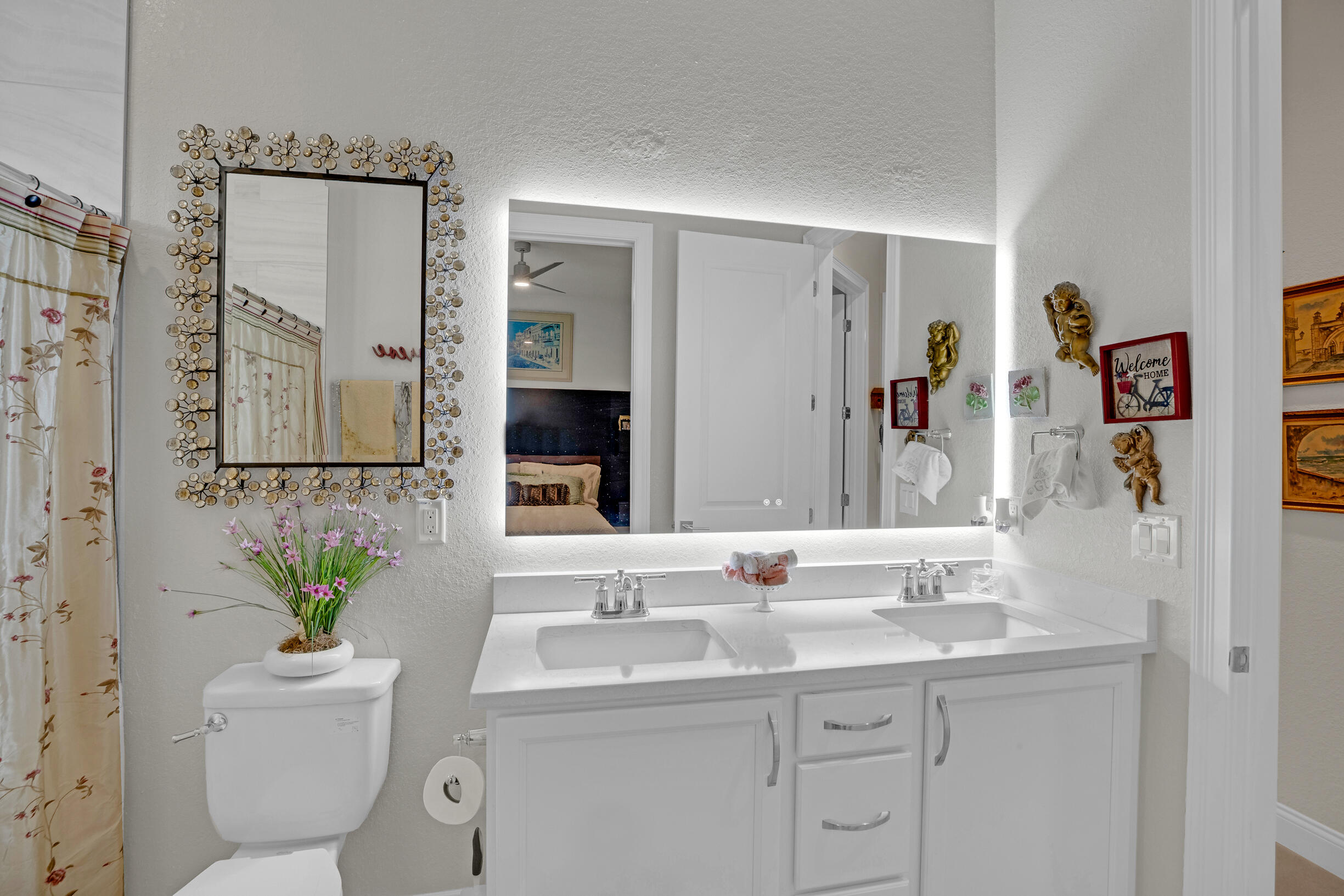 LAGUNA VILLAGE PHASE TWO - Residential