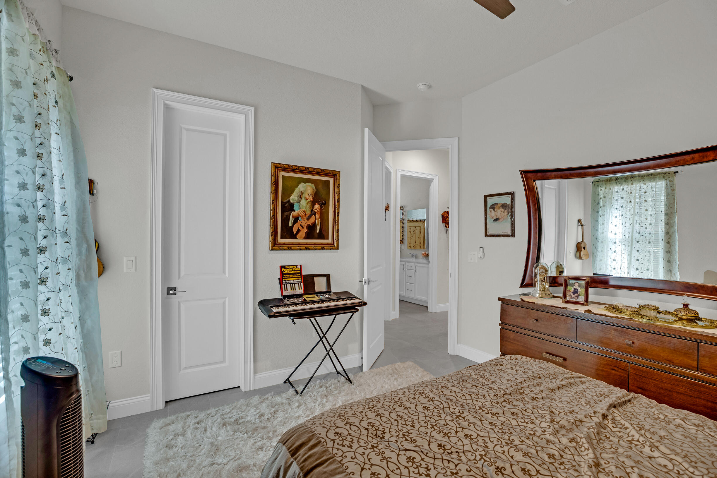 LAGUNA VILLAGE PHASE TWO - Residential