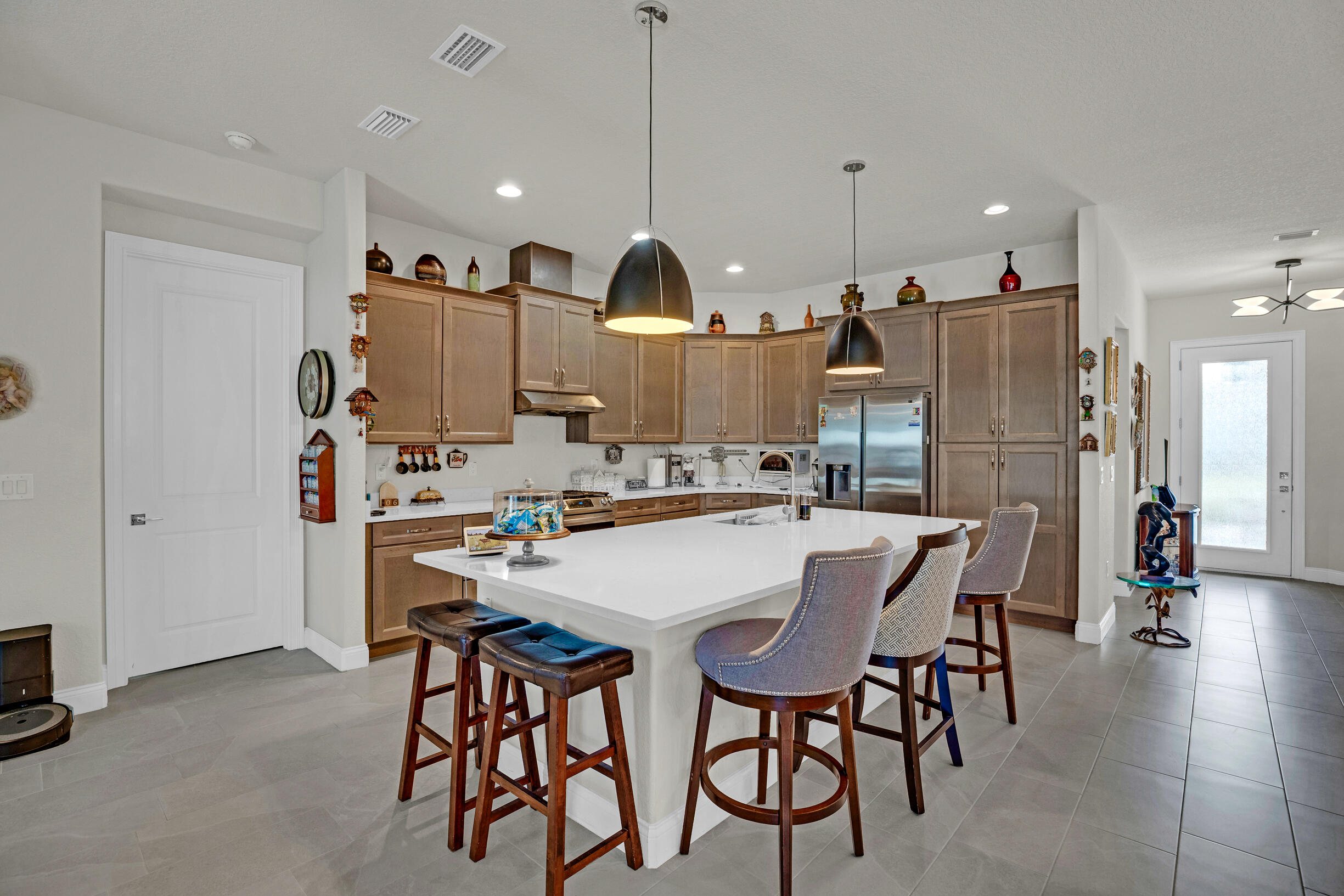 LAGUNA VILLAGE PHASE TWO - Residential