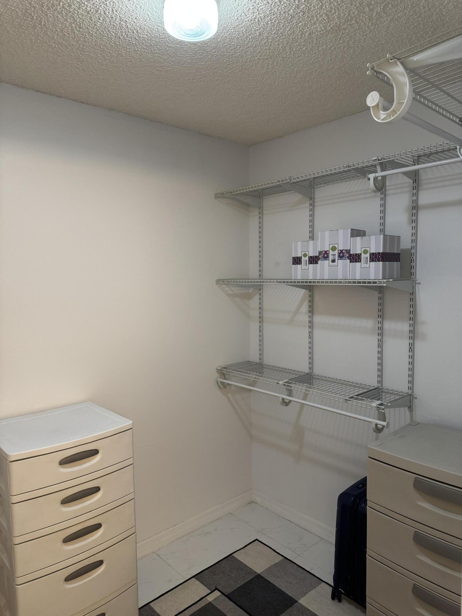 DEVON NEIGHBORHOOD ASSOCIATION INC. - Residential