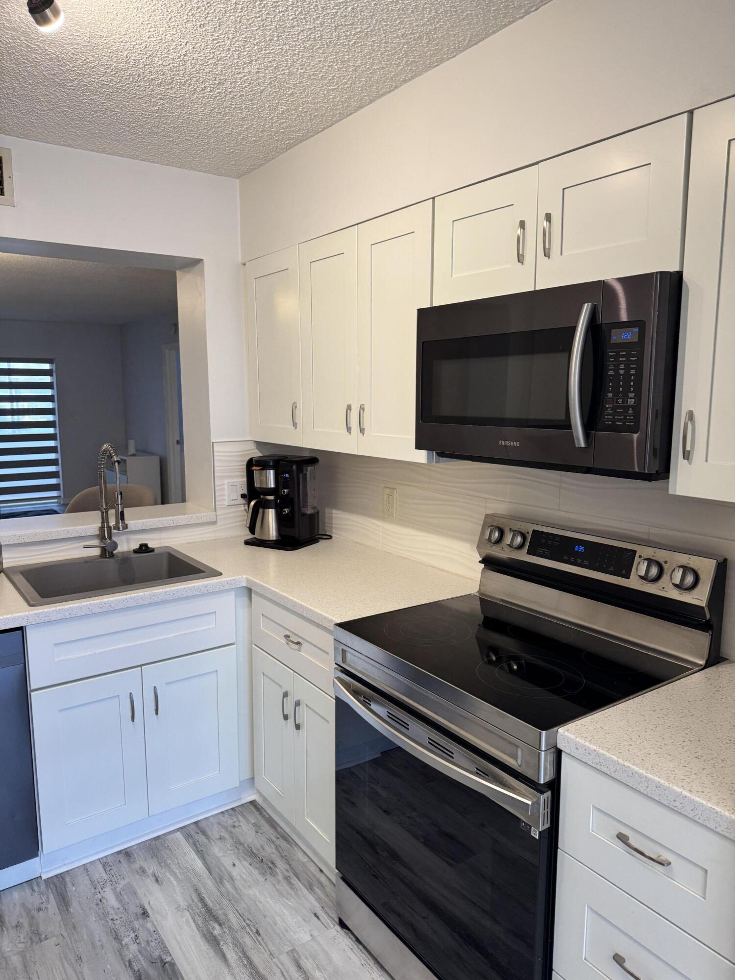 DEVON NEIGHBORHOOD ASSOCIATION INC. - Residential