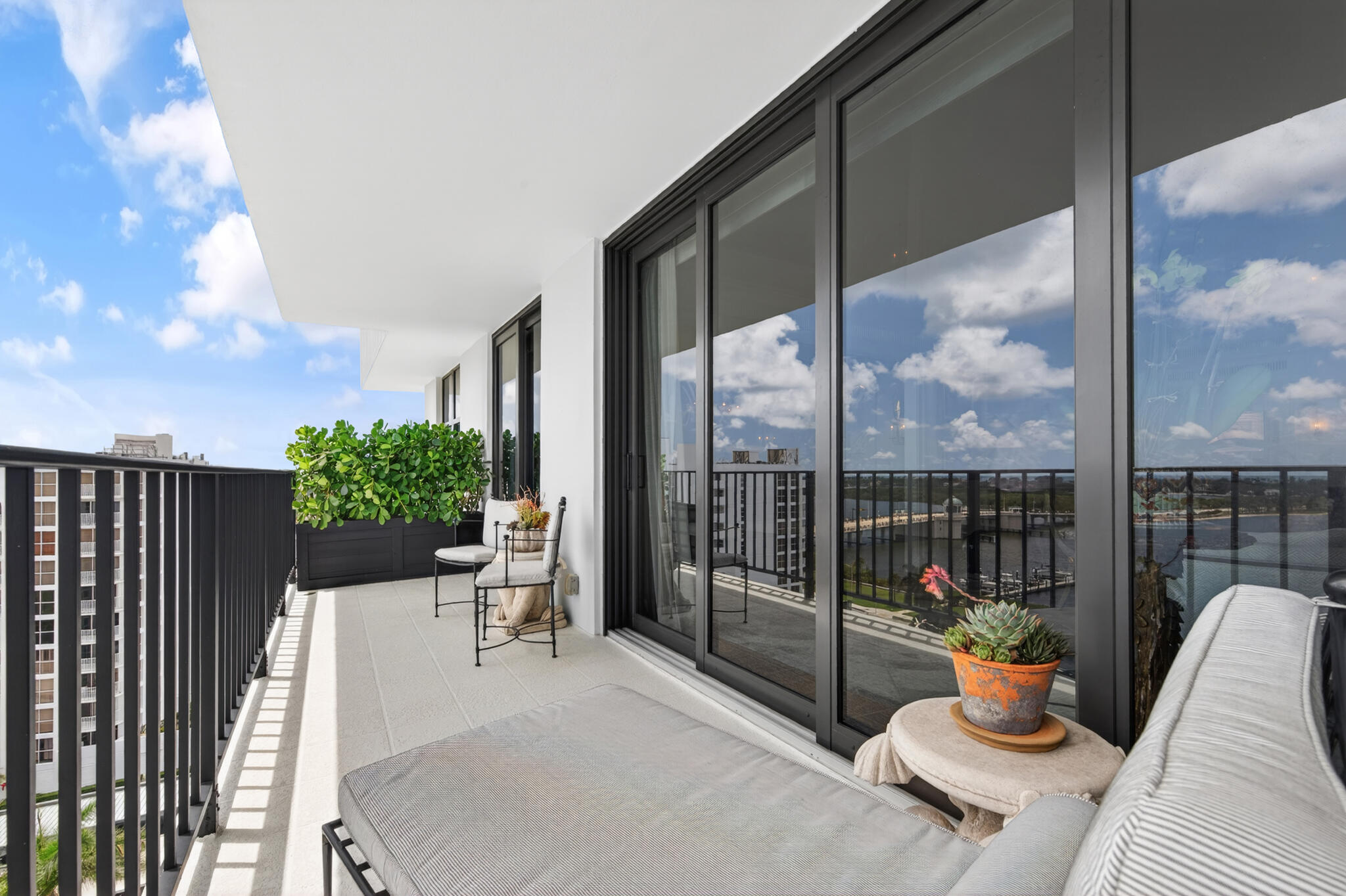 PORTOFINO SOUTH CONDO ESTATES OF SOUTH PALM BEA - Residential