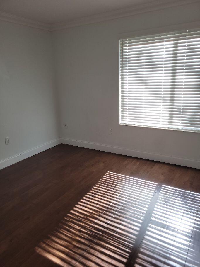 SHEFFIELD WOODS AT WELLINGTON CONDO - Residential Lease