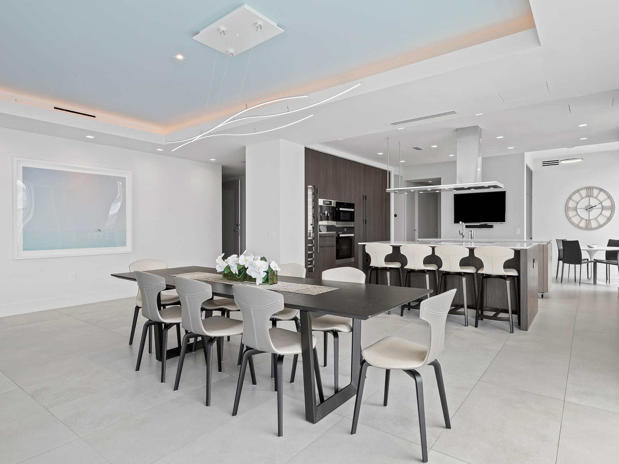 353 Sunset - Residential