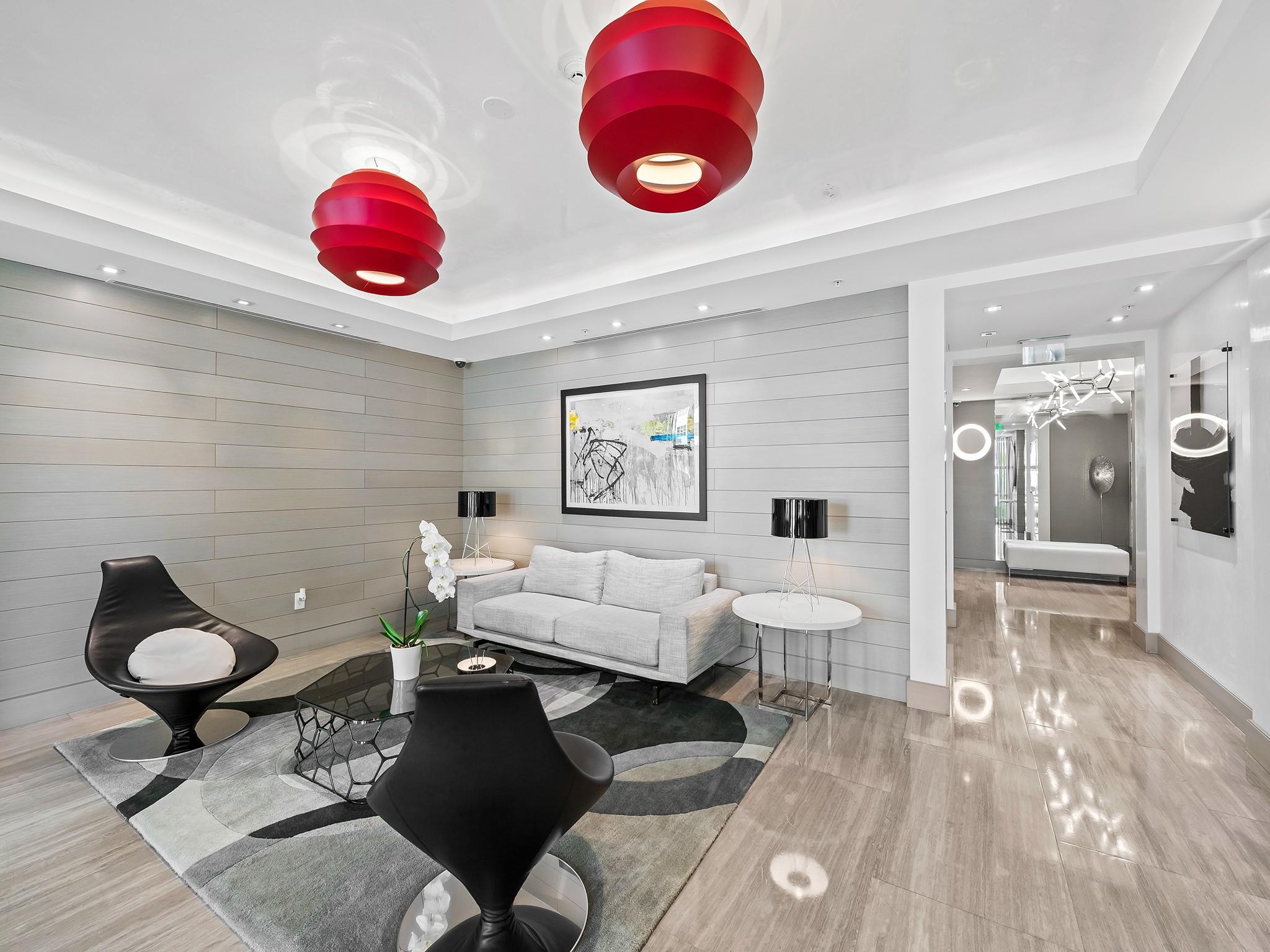 353 Sunset - Residential