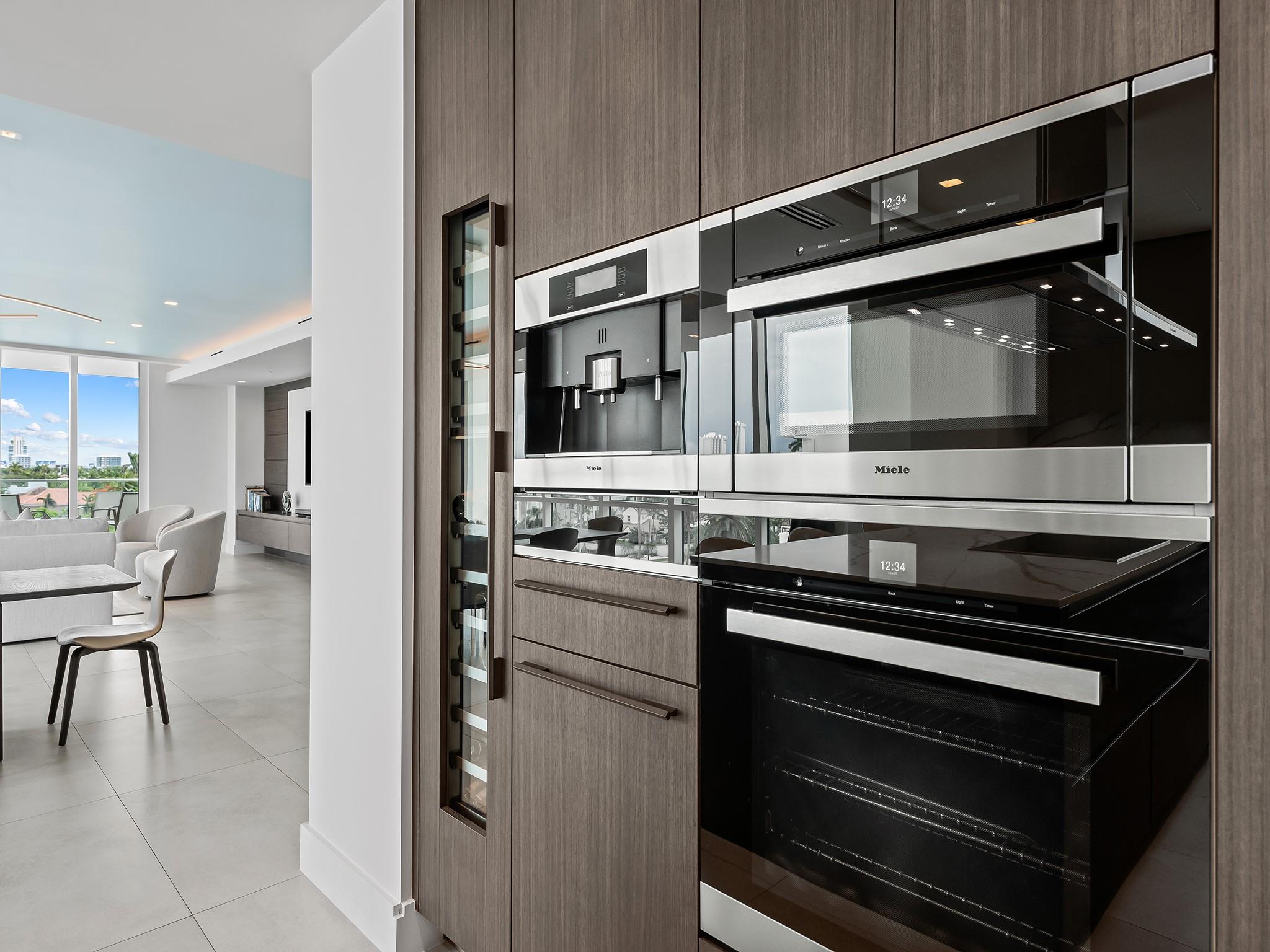 353 Sunset - Residential