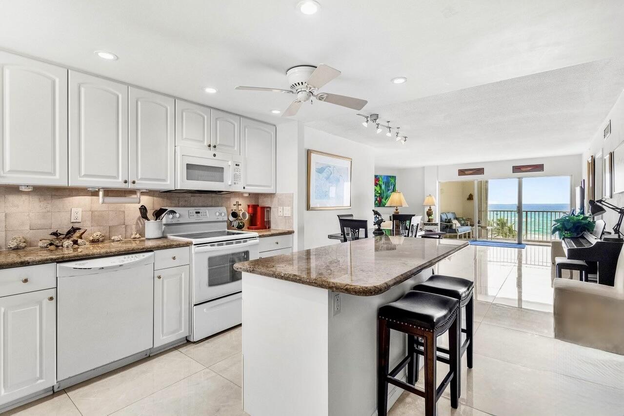 3101 S Ocean Boulevard 706