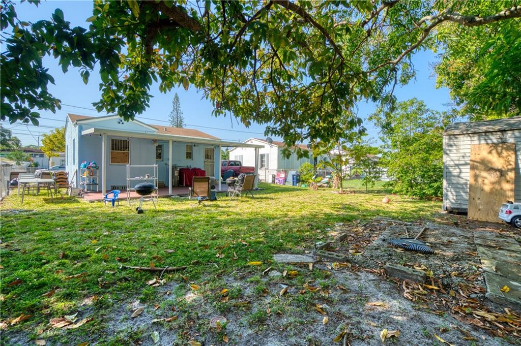ORANGE HEIGHTS - Residential
