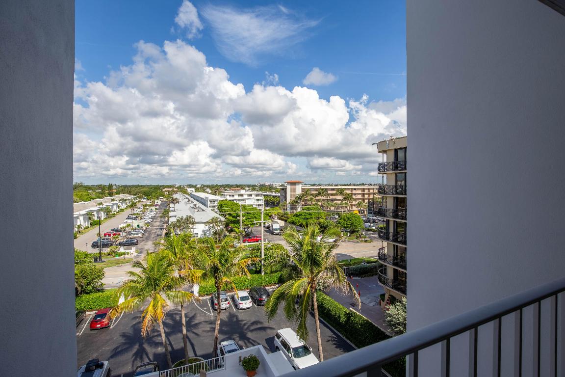 PALM BEACH WINDEMERE CONDO - Residential