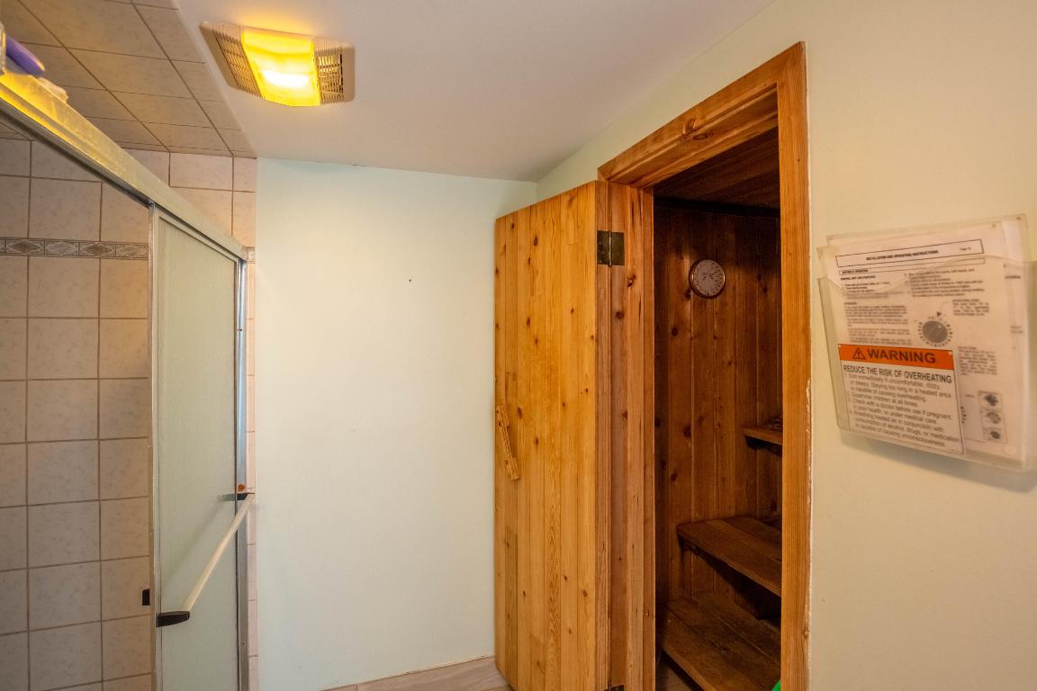 PALM BEACH WINDEMERE CONDO - Residential