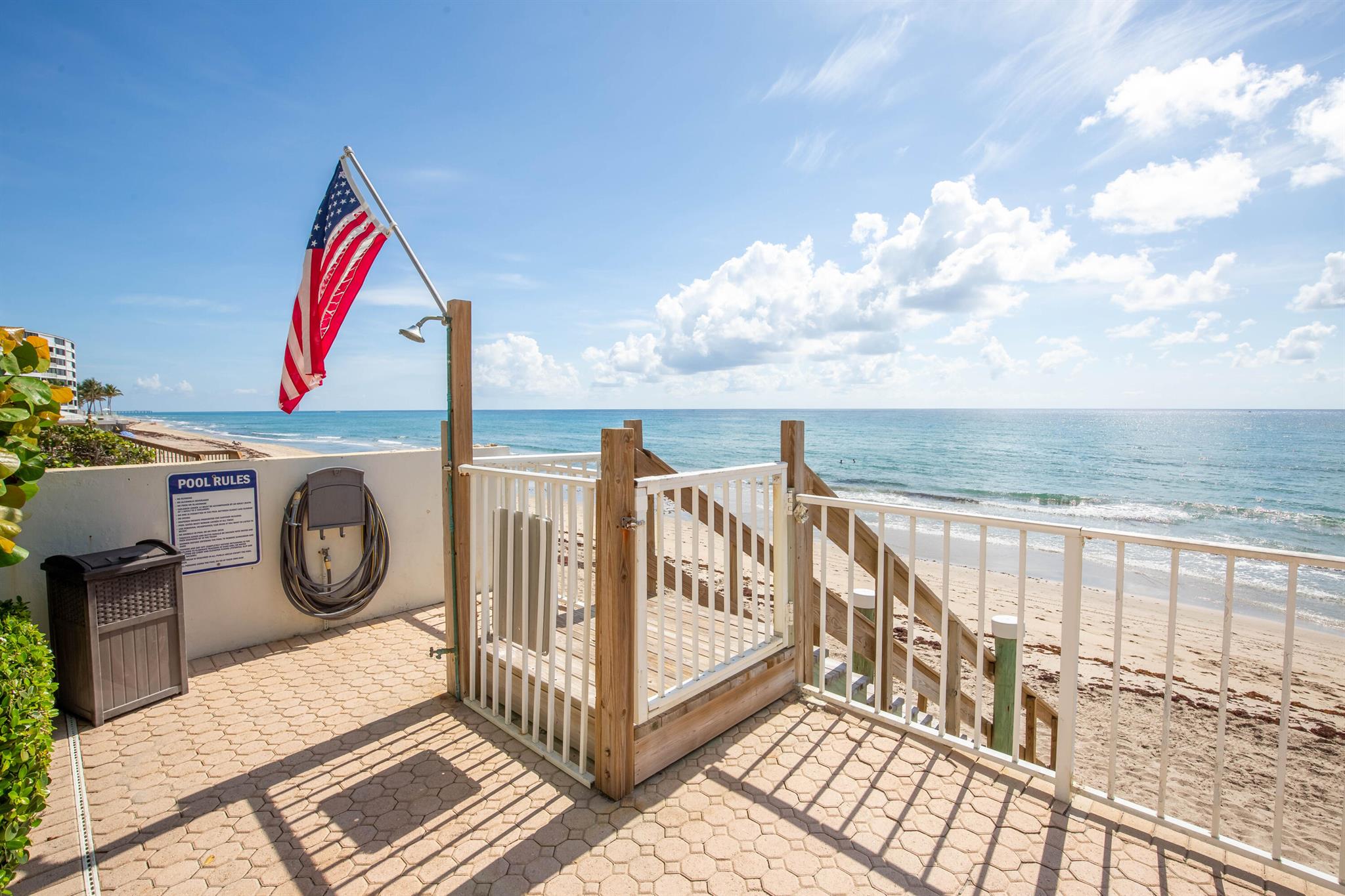 PALM BEACH WINDEMERE COND - Residential
