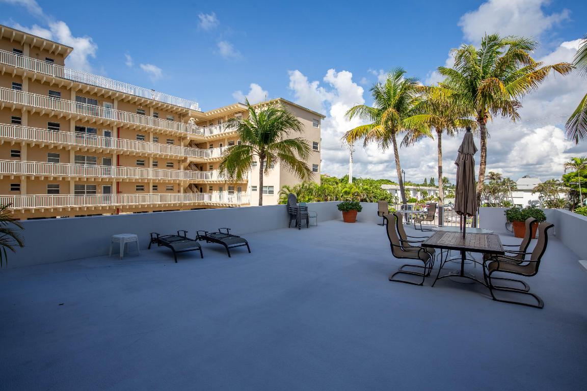 PALM BEACH WINDEMERE CONDO - Residential