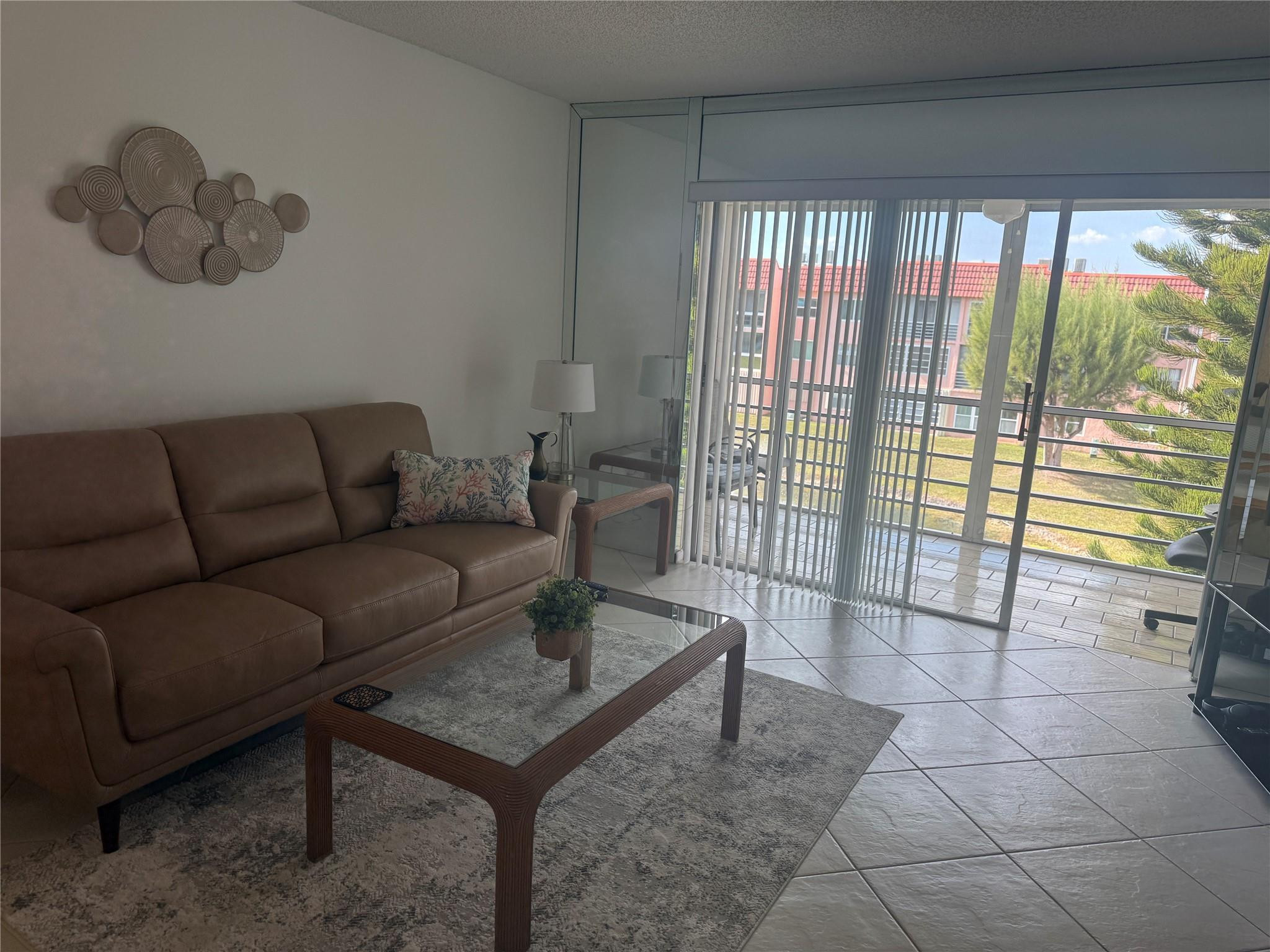 Sunrise Lakes - Residential