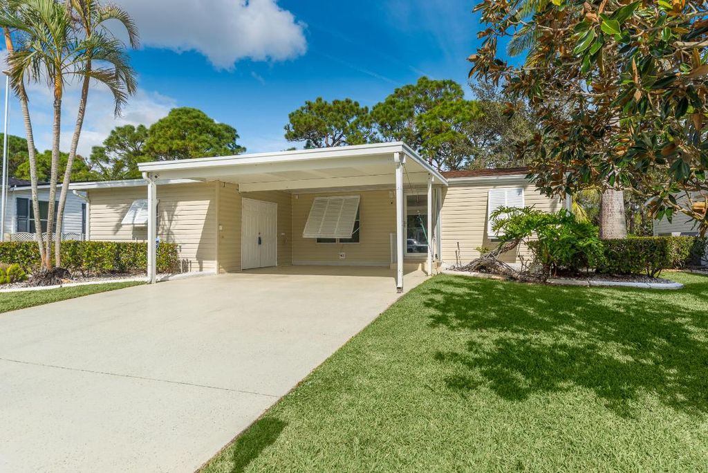 Photo of 3404 Red Tailed Hawk Drive, Port Saint Lucie, FL 34952 (MLS # R11045724)