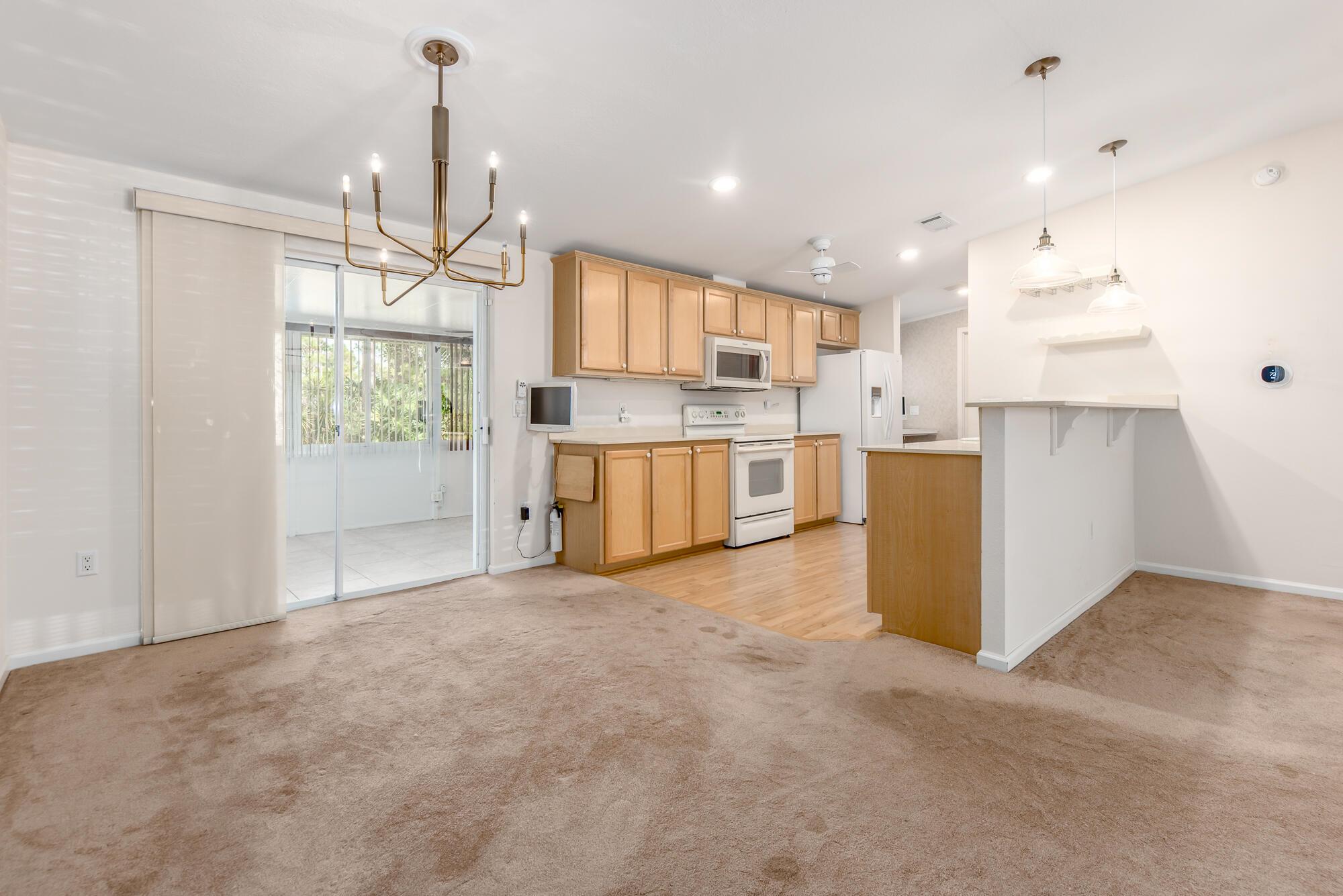 FAIRWAYS AT SAVANNA CLUB - Residential