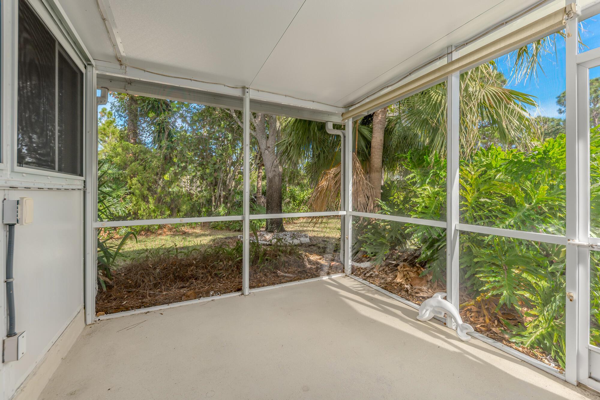 FAIRWAYS AT SAVANNA CLUB - Residential