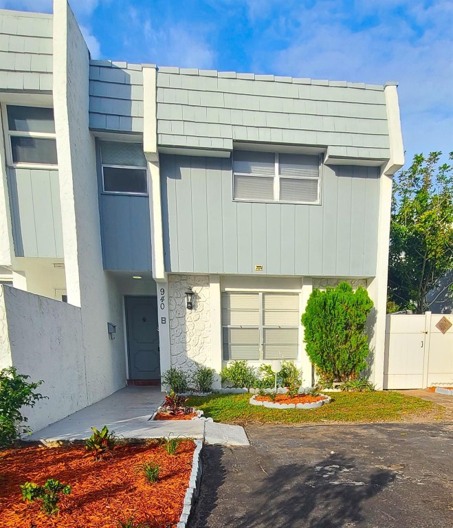 North Lauderdale - Residential