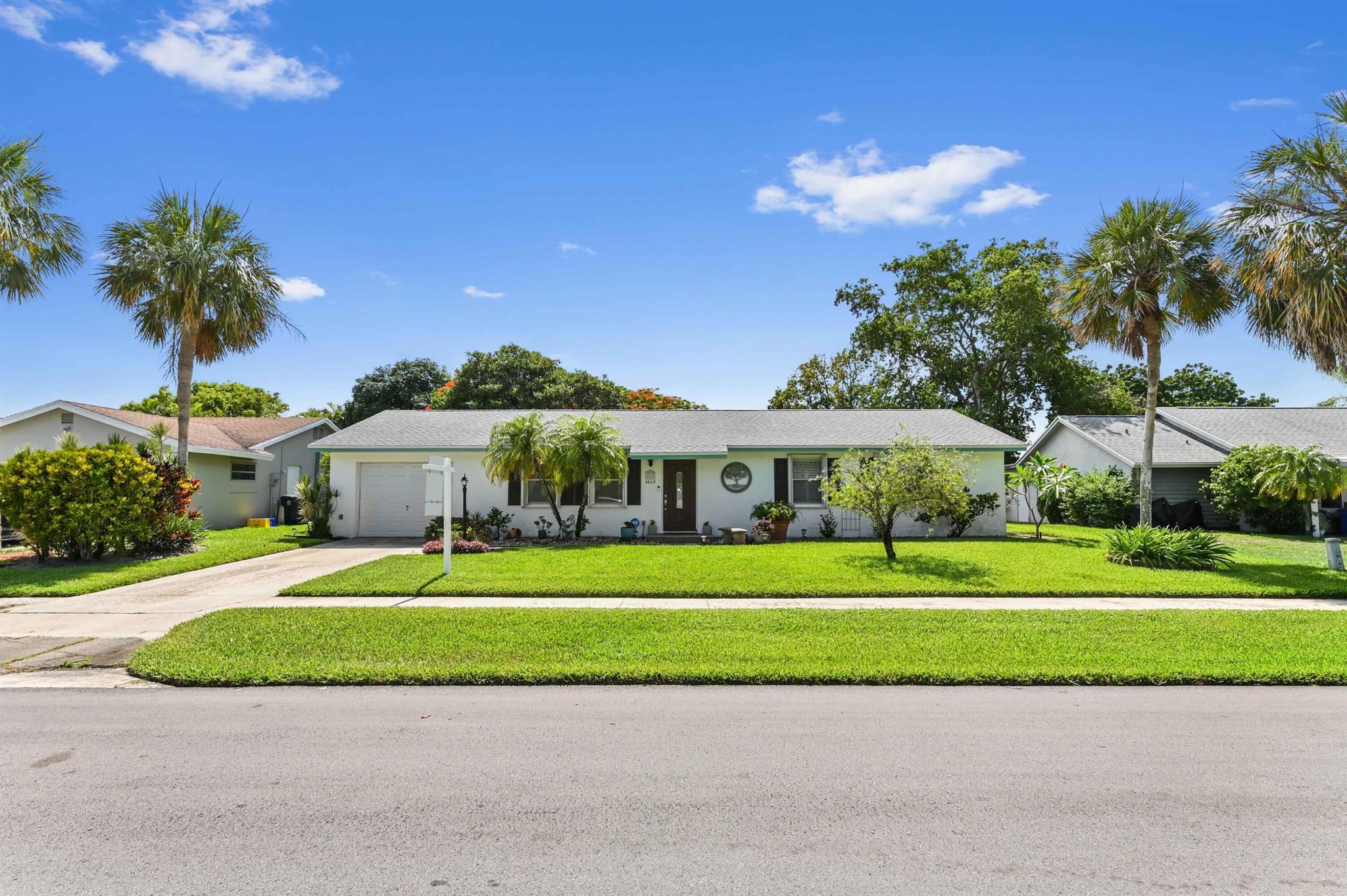 5609 Adair Way