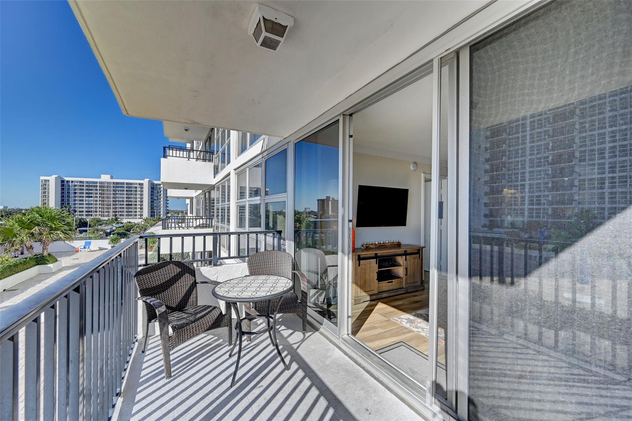 Silver Thatch Atlantic Pl - Residential Lease