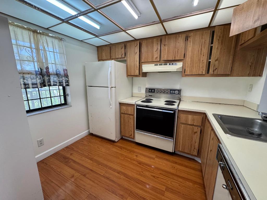 Sunrise lakes - Residential