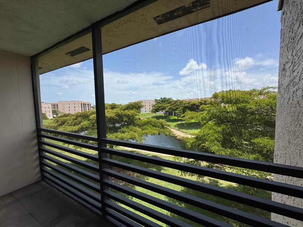 Sunrise lakes - Residential