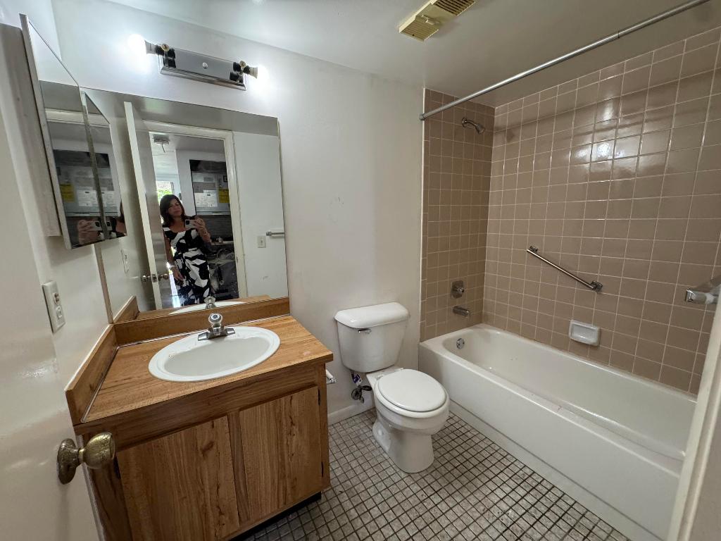 Sunrise lakes - Residential