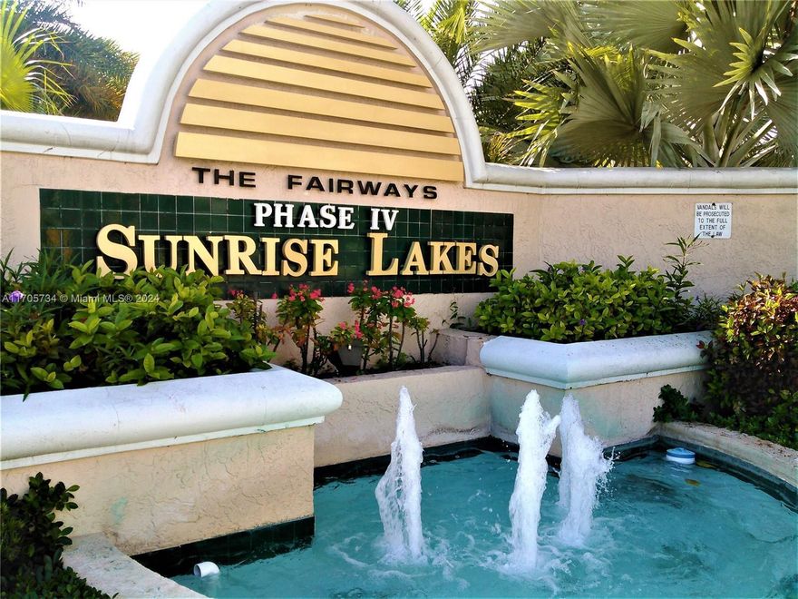 55+ community conveniently located close to groceries, shopping, restaurants, medical facilities, entertainment, and highways.  Active community with social director organized functions including theater, dances, pool parties, karaoke, and more.  9 hole golf course, gym, pickleball, tennis, pool, sauna.  This lakeview unit has beautiful wood floors in the main areas and new carpet in the bedrooms. A/C is 2015. Washer and dryer in the unit!