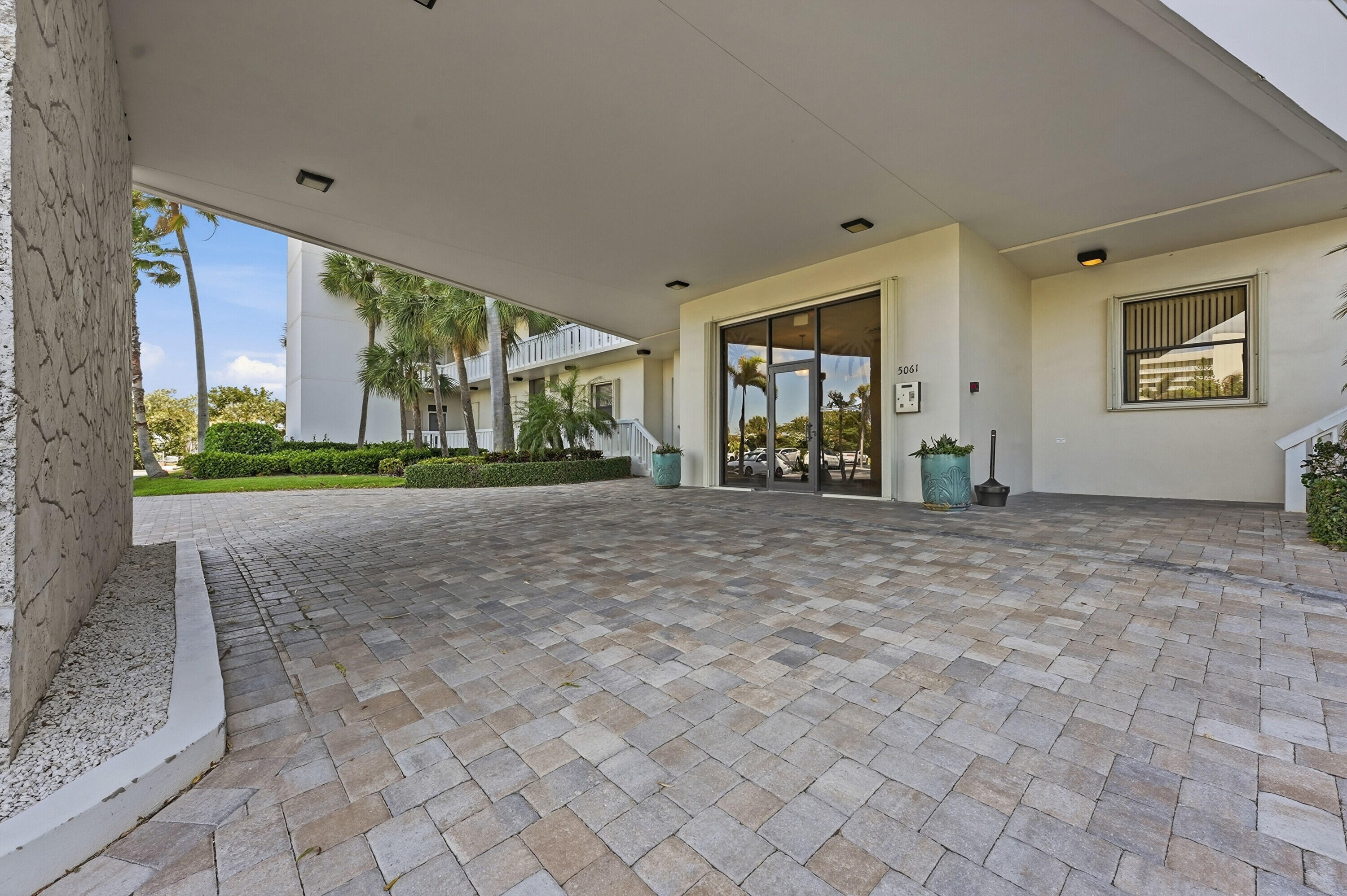 BRYN MAWR OCEAN TOWERS, A CONDOMINIUM - Residential