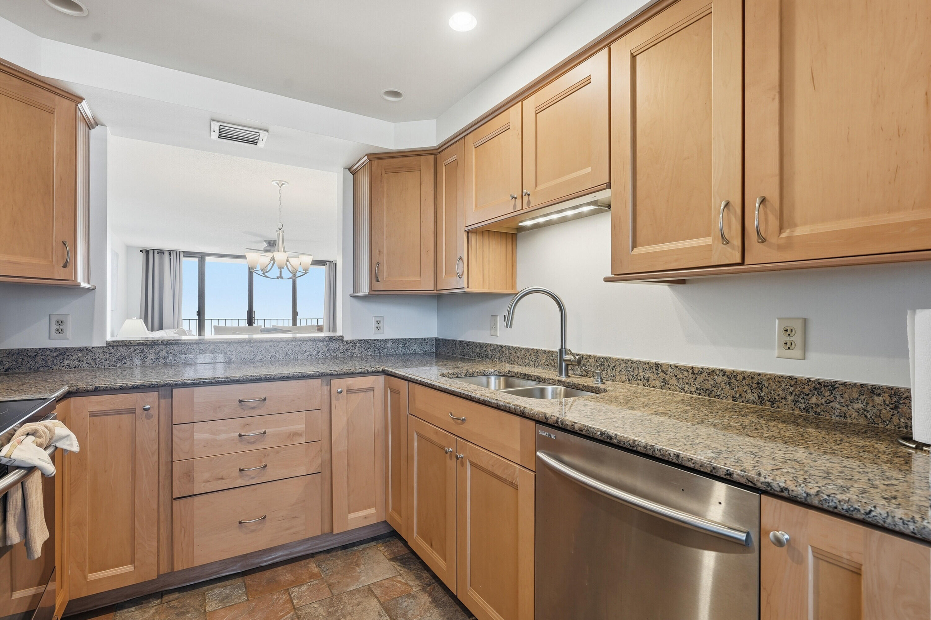 BRYN MAWR OCEAN TOWERS, A CONDOMINIUM - Residential