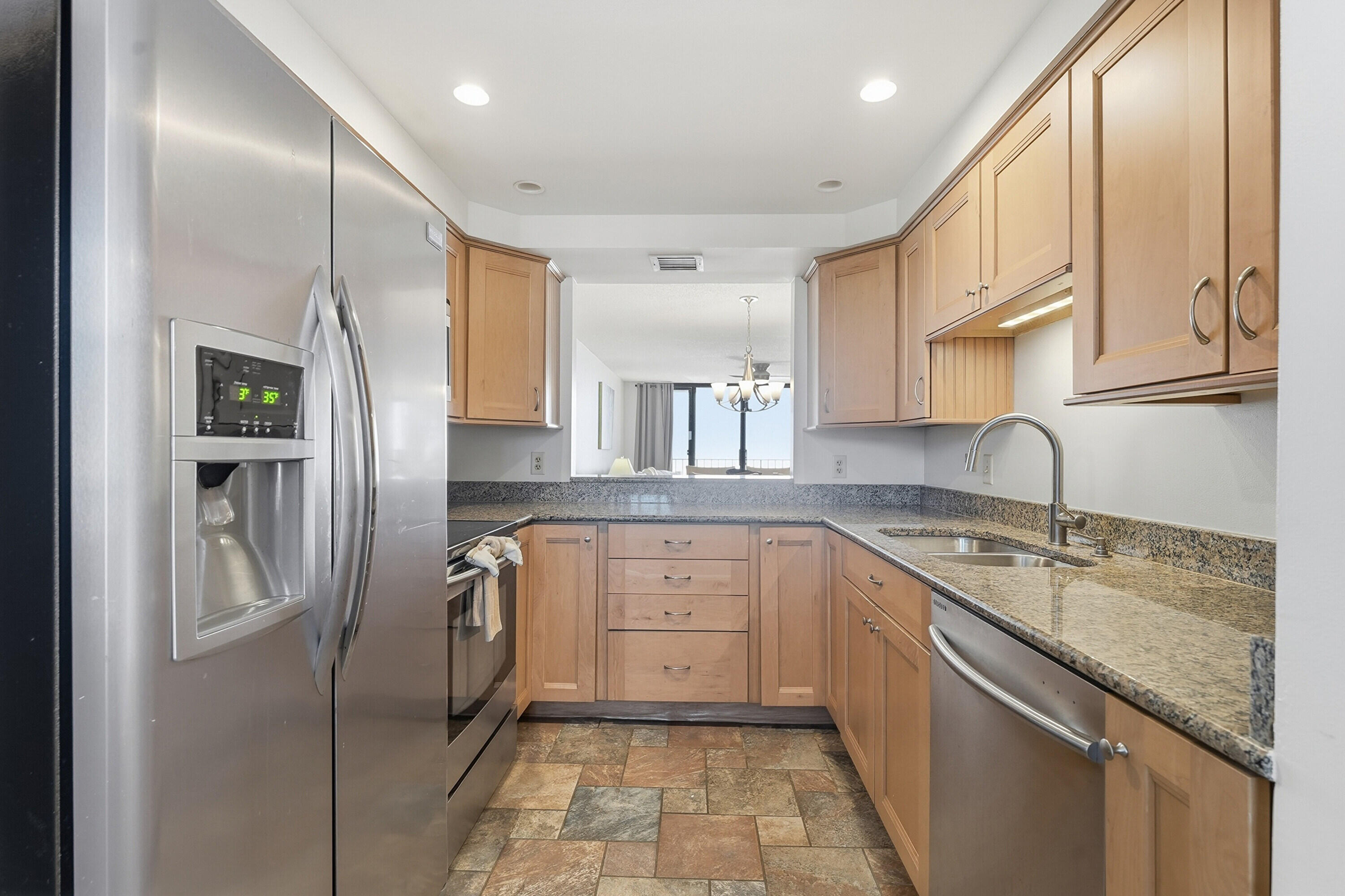 BRYN MAWR OCEAN TOWERS, A CONDOMINIUM - Residential