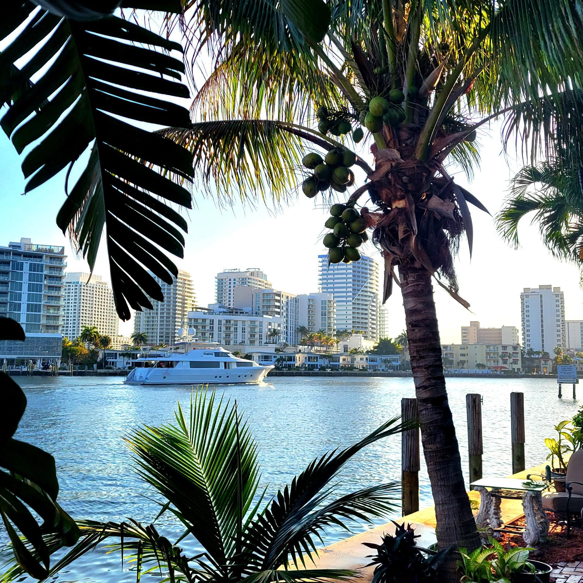 2617 Aqua Vista Boulevard