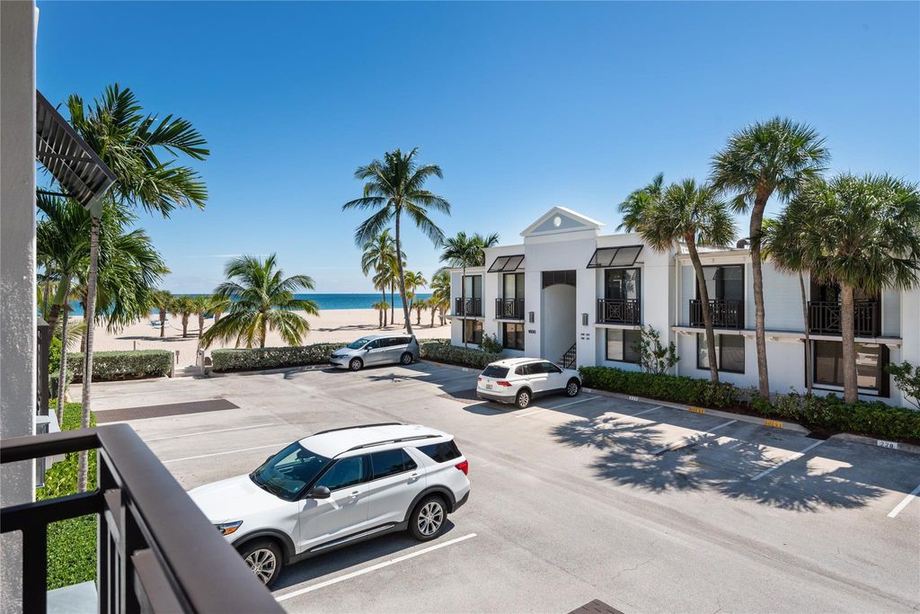 Photo of 1594 S Ocean Lane #221, Fort Lauderdale, FL 33316 (MLS # F10431967)