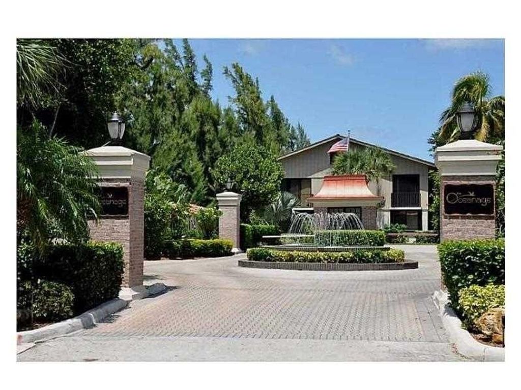 Photo of 1594 S Ocean Lane #221, Fort Lauderdale, FL 33316 (MLS # F10431967)