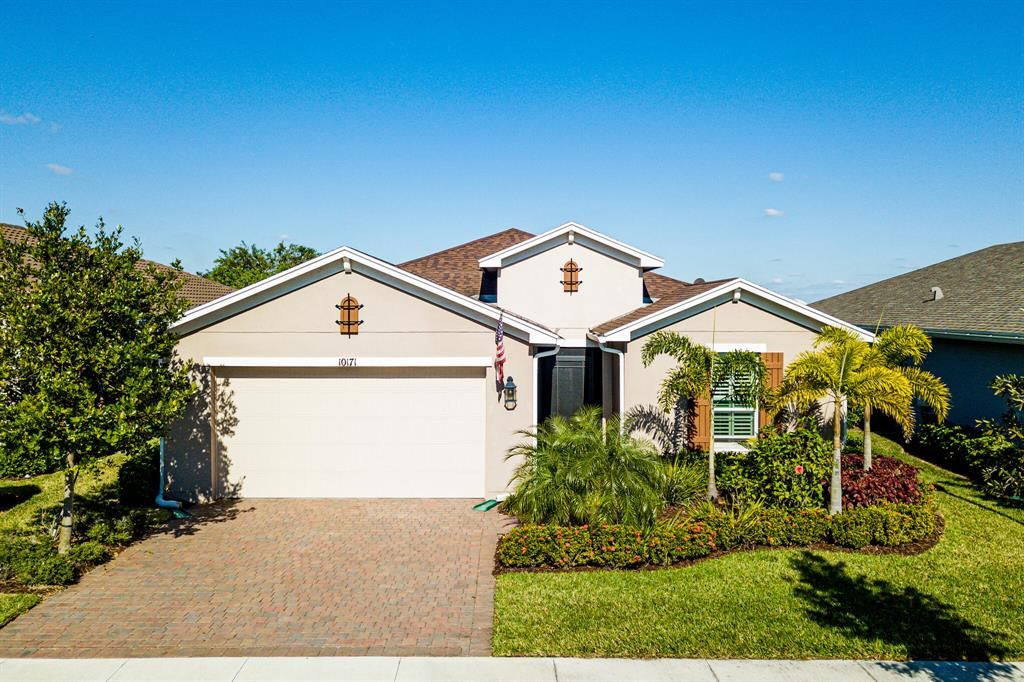 Photo of 10171 SW Coral Tree Circle, Port St Lucie, FL 34987 (MLS # R10858368)