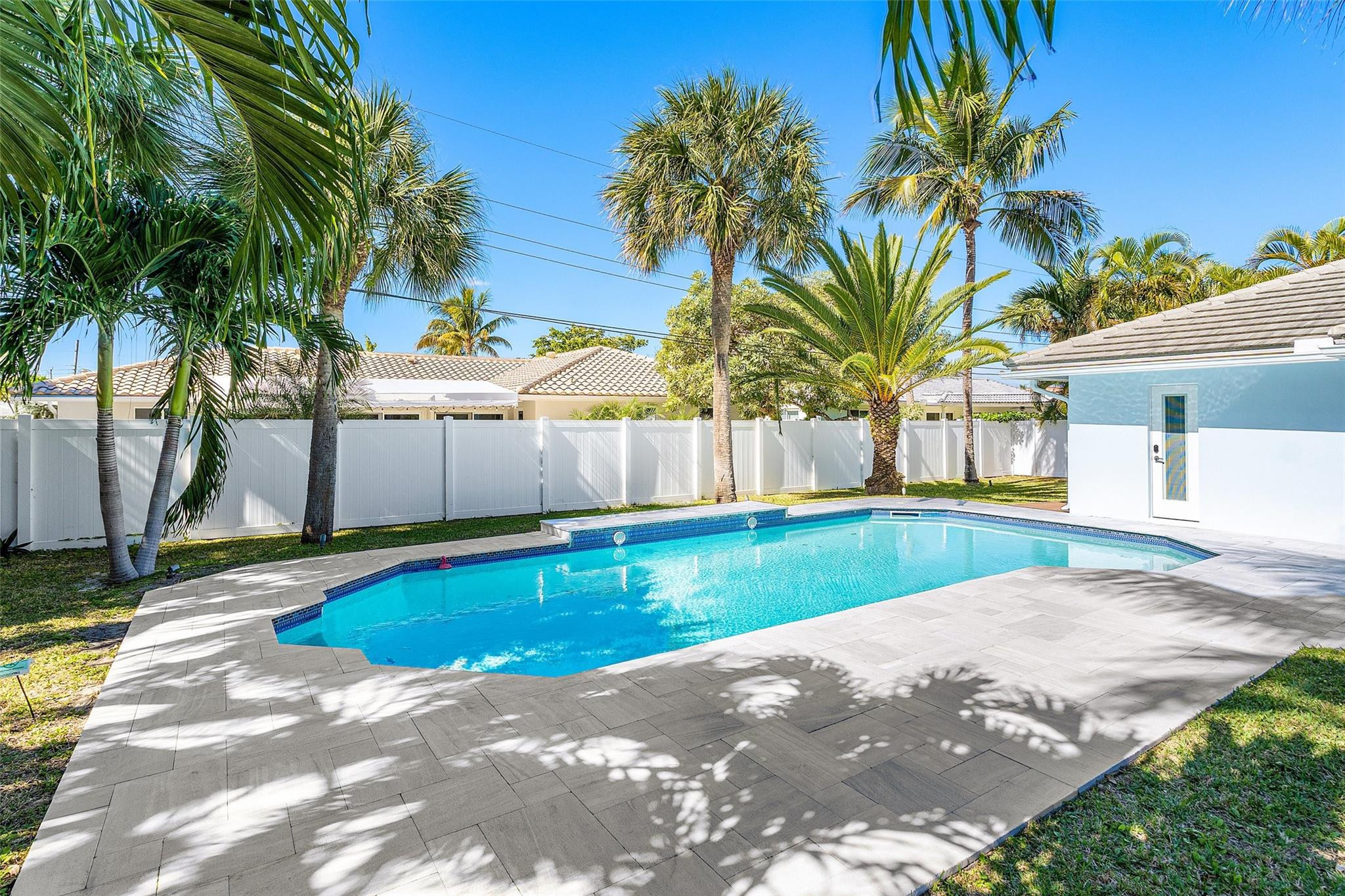 Venetian Isles 3rd Sec 47 - Residential