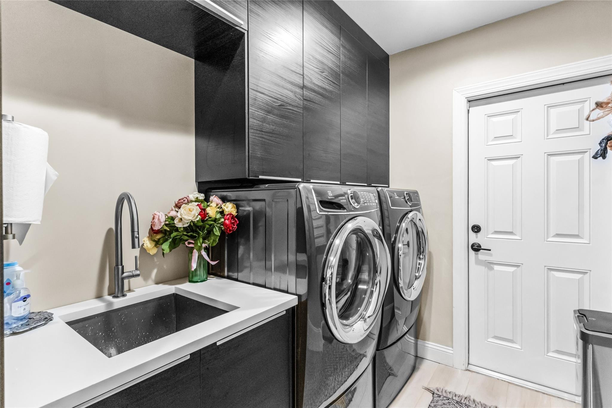 Venetian Isles 3rd Sec 47 - Residential