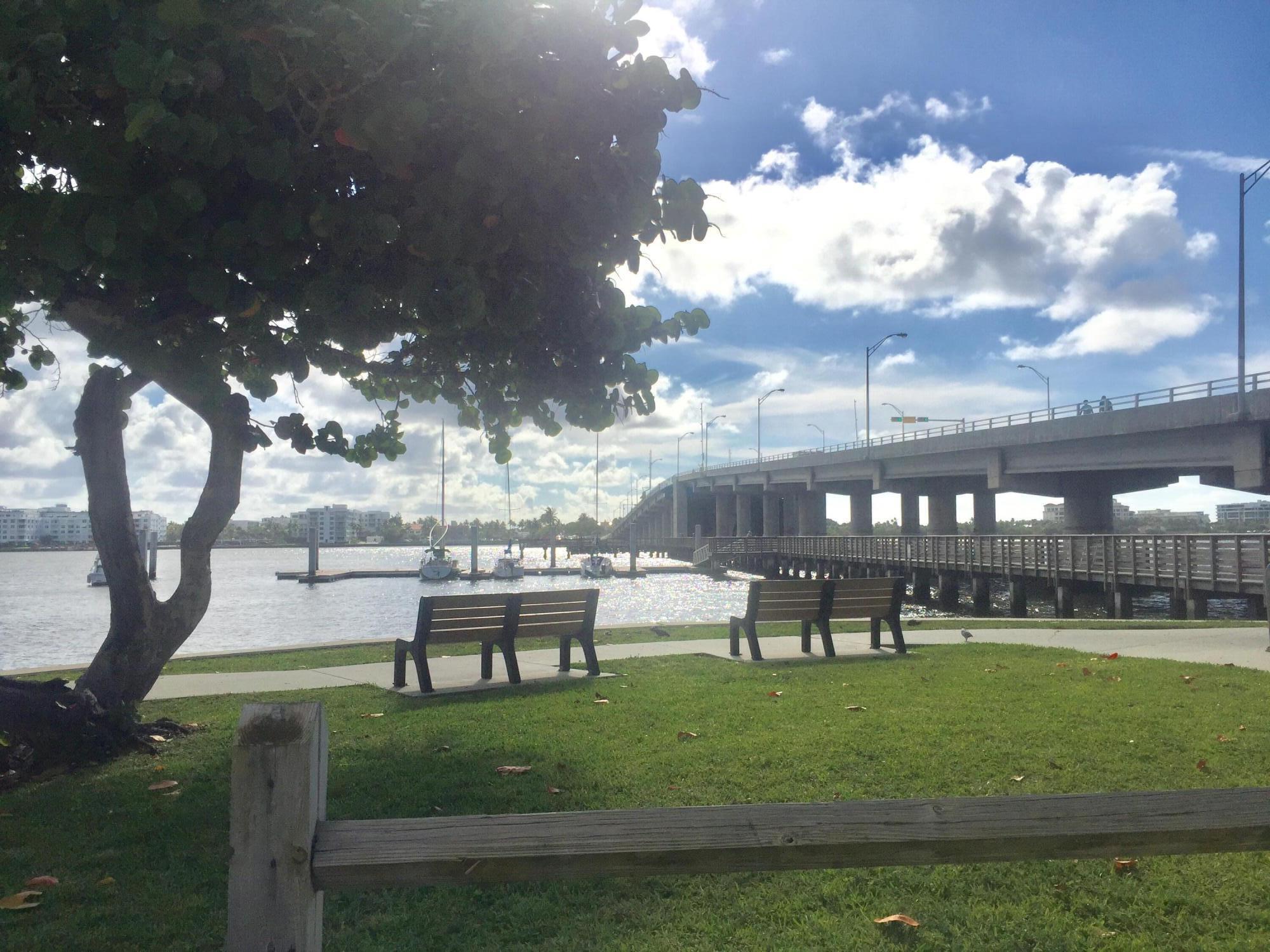 LAKE WORTH TOWN OF - Residential Lease
