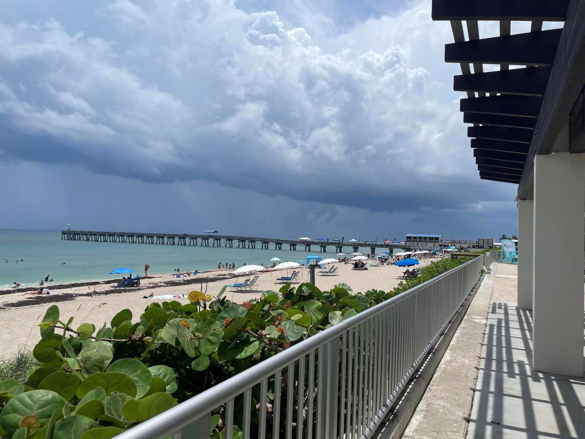 LAKE WORTH TOWN OF - Residential Lease