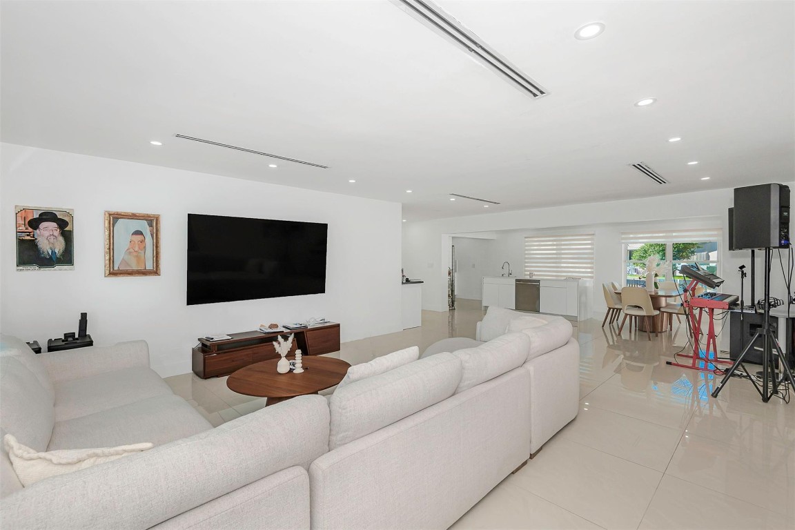 Shelter Islands 1st Add 4 - Residential