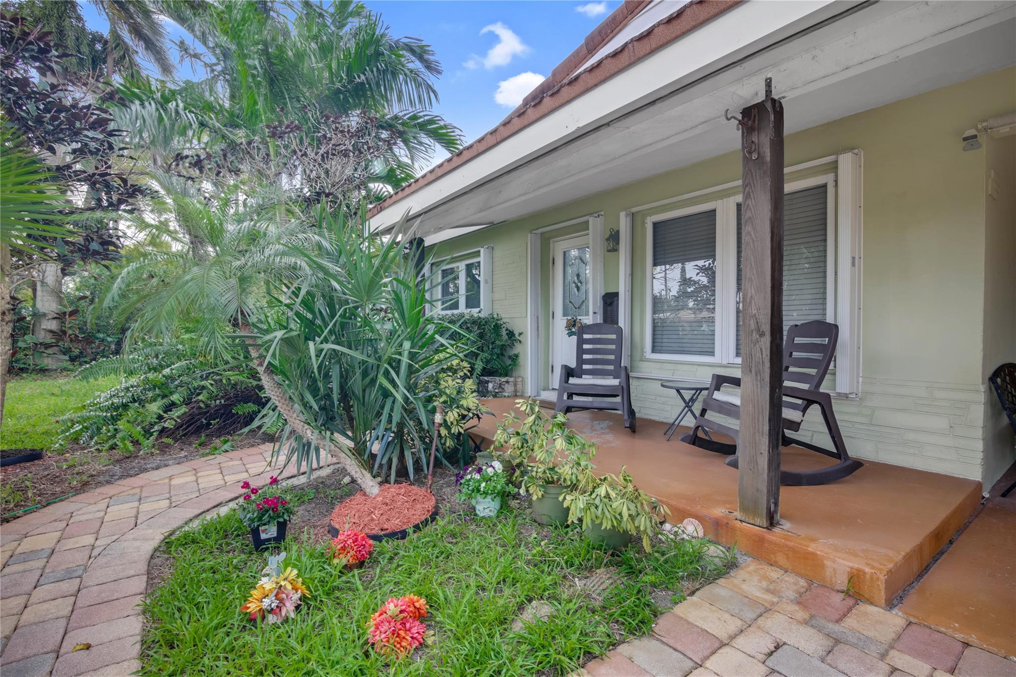 Jenada Villas 1 Add 42-7 - Residential