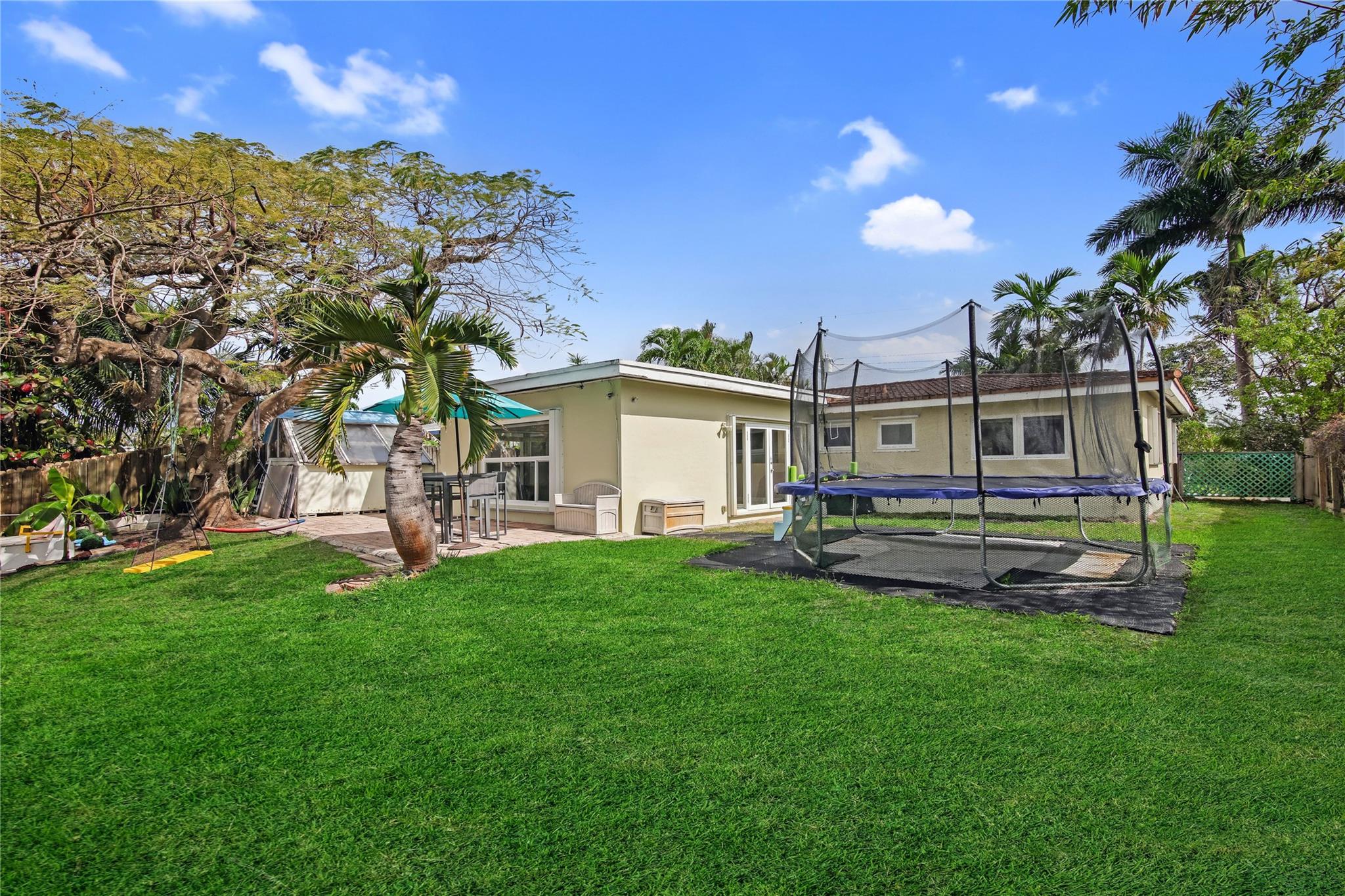 Jenada Villas 1 Add 42-7 - Residential