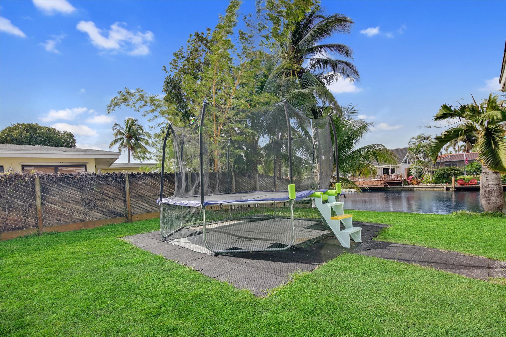 Jenada Villas 1 Add 42-7 - Residential