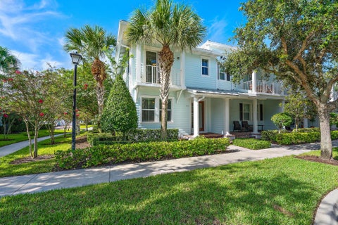 Photo of 1156 S COMMUNITY Drive, Jupiter, FL 33458 (MLS # B26054264)
