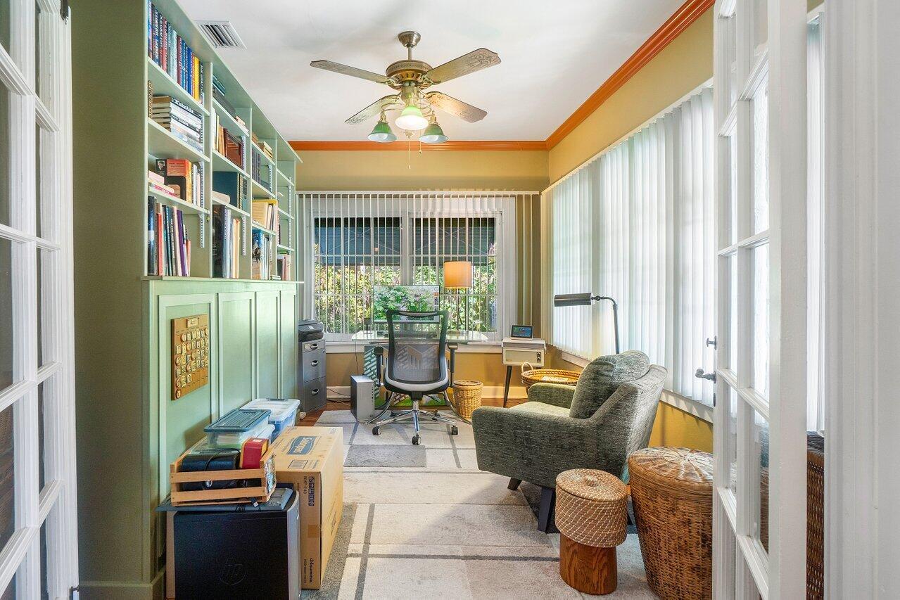 FLAMINGO PARK - Residential