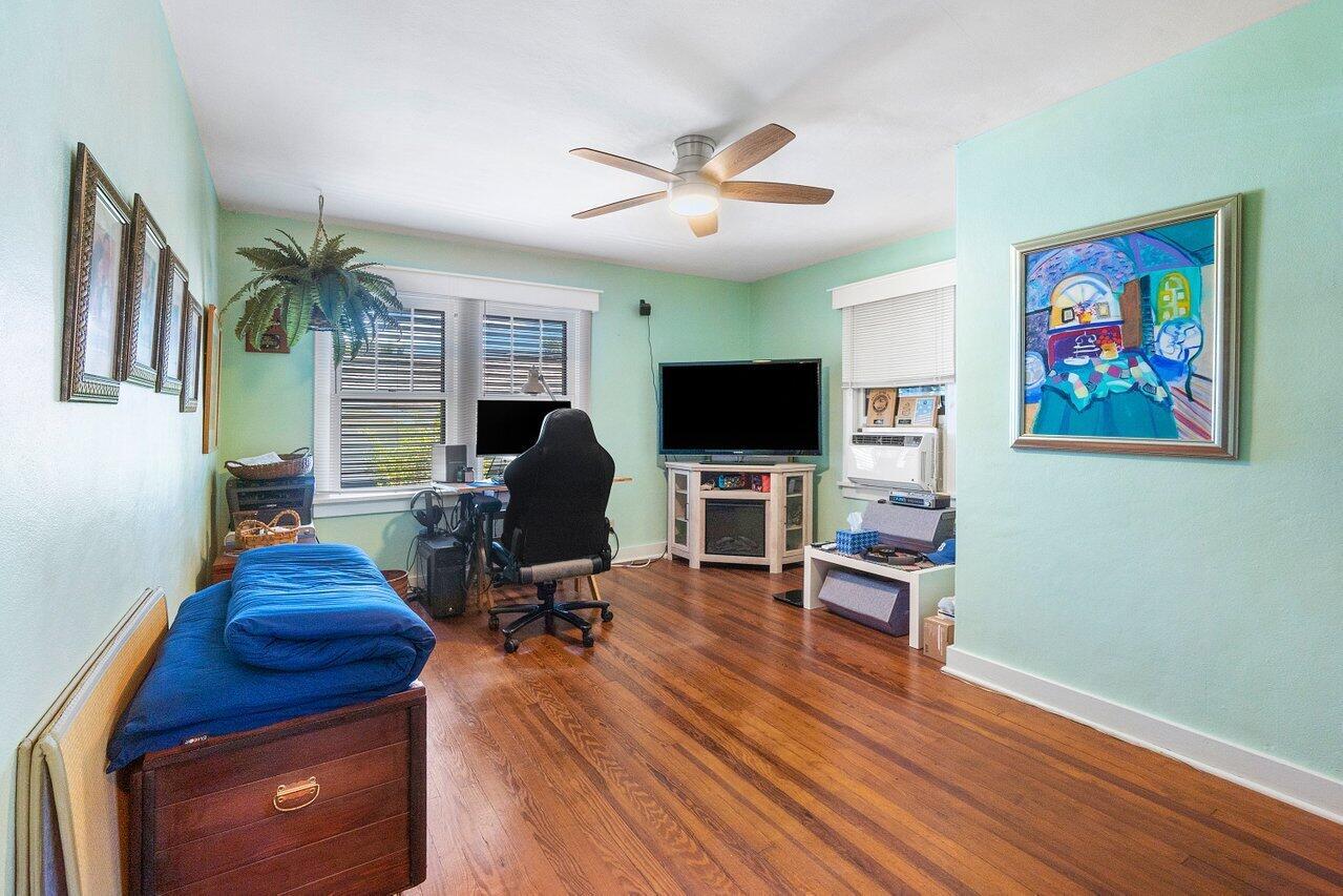 FLAMINGO PARK - Residential