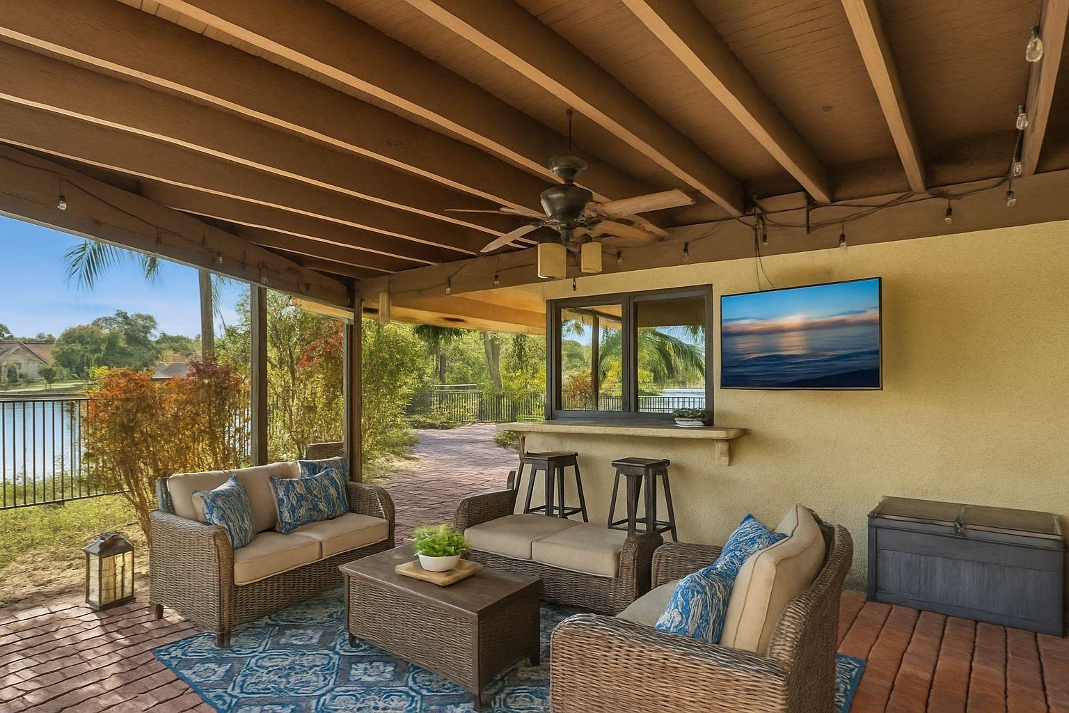 Glenoaks 113-41 B - Residential