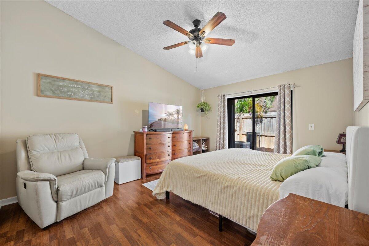 View photos, virtual tours, details... 442 Springdale Circle