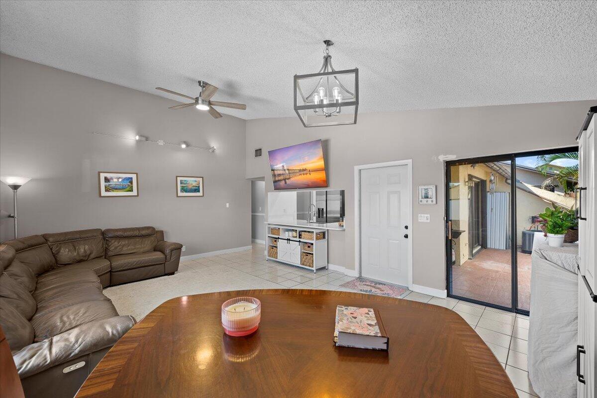 View photos, virtual tours, details... 442 Springdale Circle