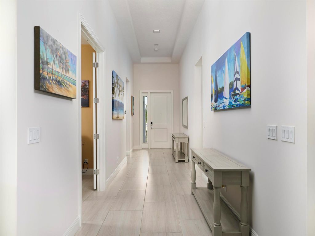 Photo of 9973 Regency Way, Palm Beach Gardens, FL 33412 (MLS # R11147719)